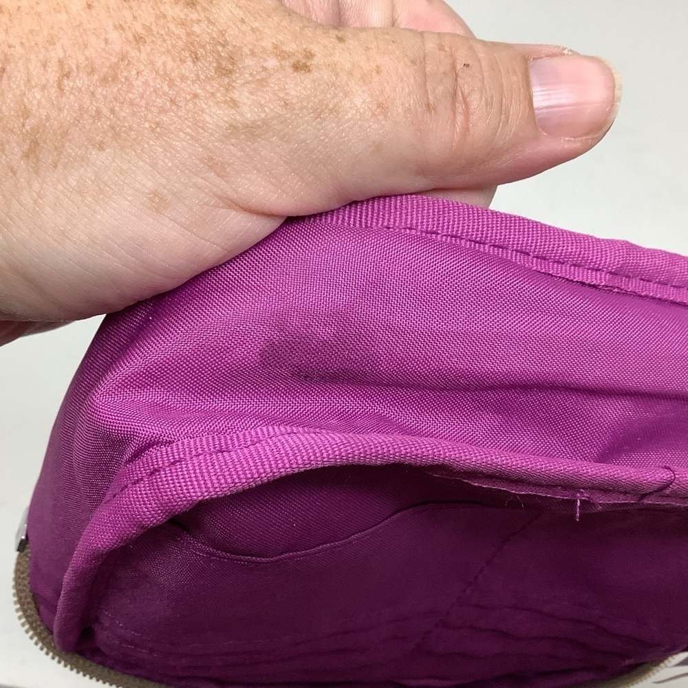 Baggallini Triple Zip Bagg - Picture 13 of 13
